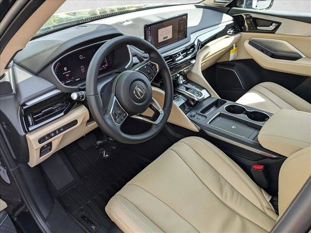 Used 2025 Acura MDX FWD w/ Technology Package image 3