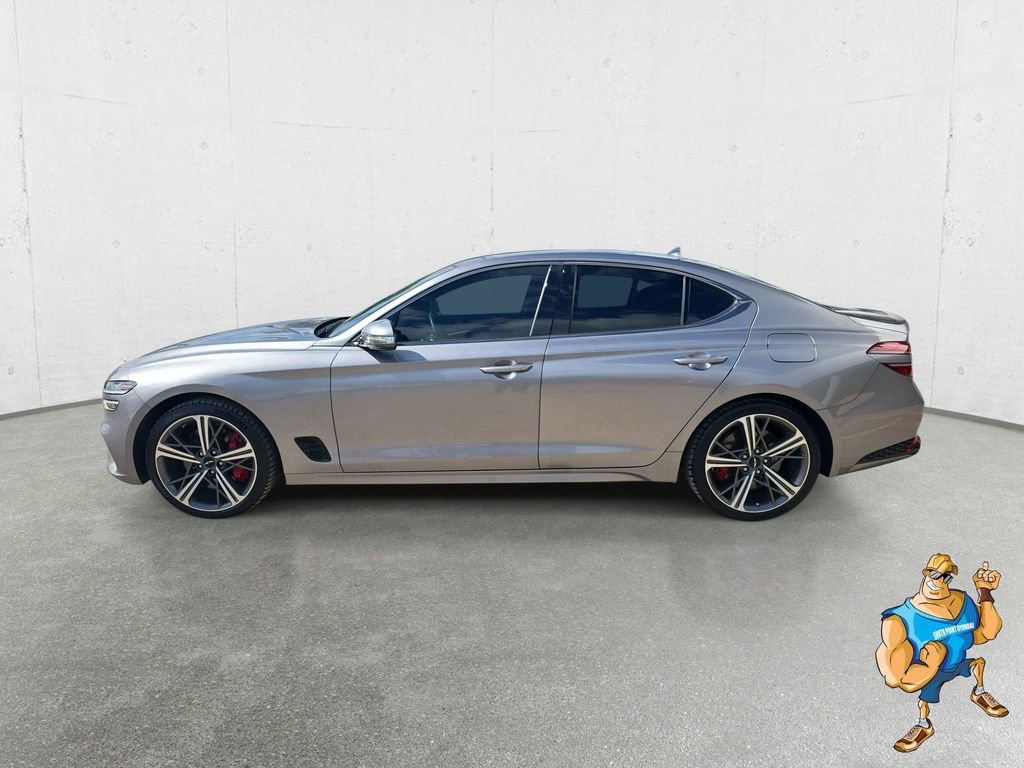 Used 2025 Genesis G70 3.3T Advanced image 8