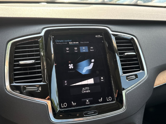 Certified 2022 Volvo XC90 T8 Inscription Expression w/ Advanced Package AWD/4WD image 15