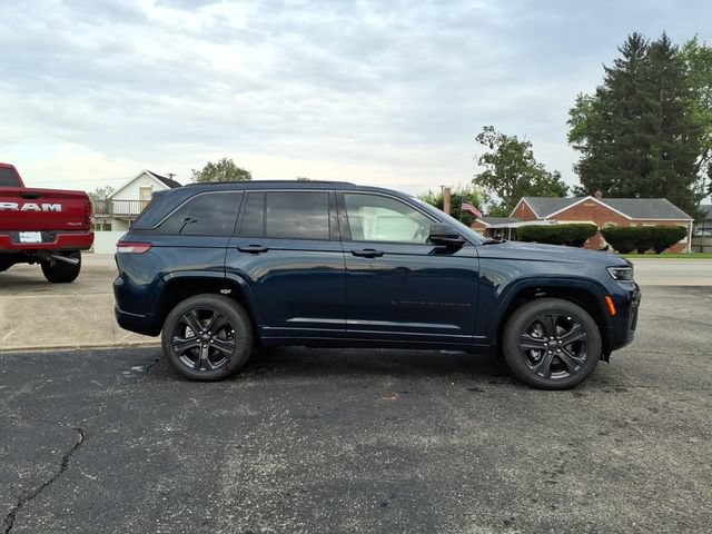 New 2027 Jeep Grand Cherokee Limited AWD/4WD image 8