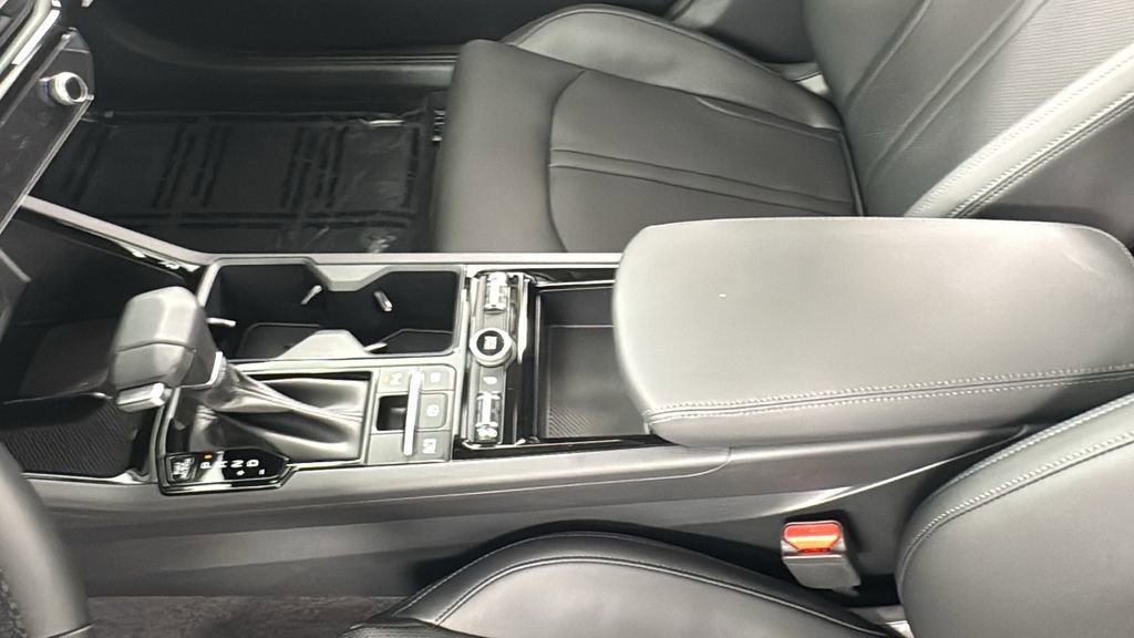 New 2025 Kia K5 EX image 30