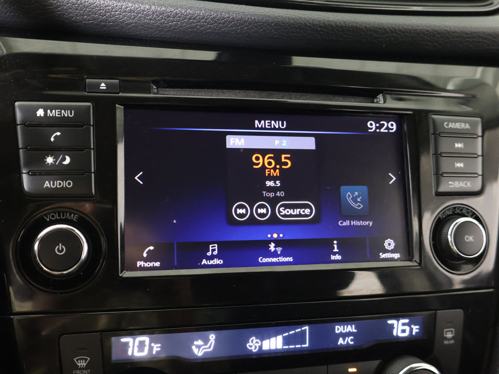 Used 2020 Nissan Rogue SV AWD/4WD image 44