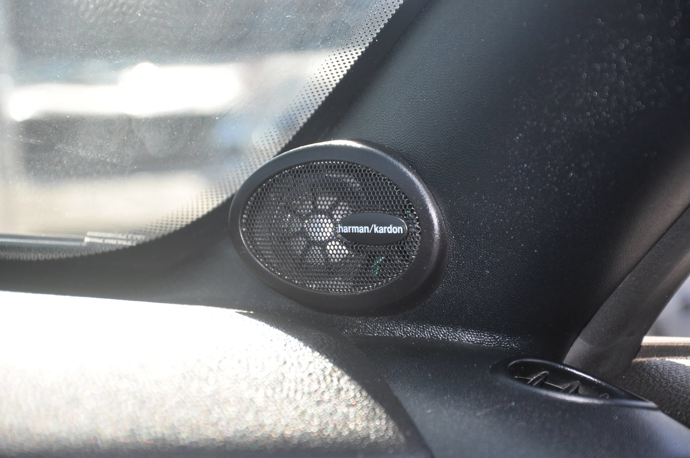 Used 2015 MINI Cooper Roadster S FWD image 40