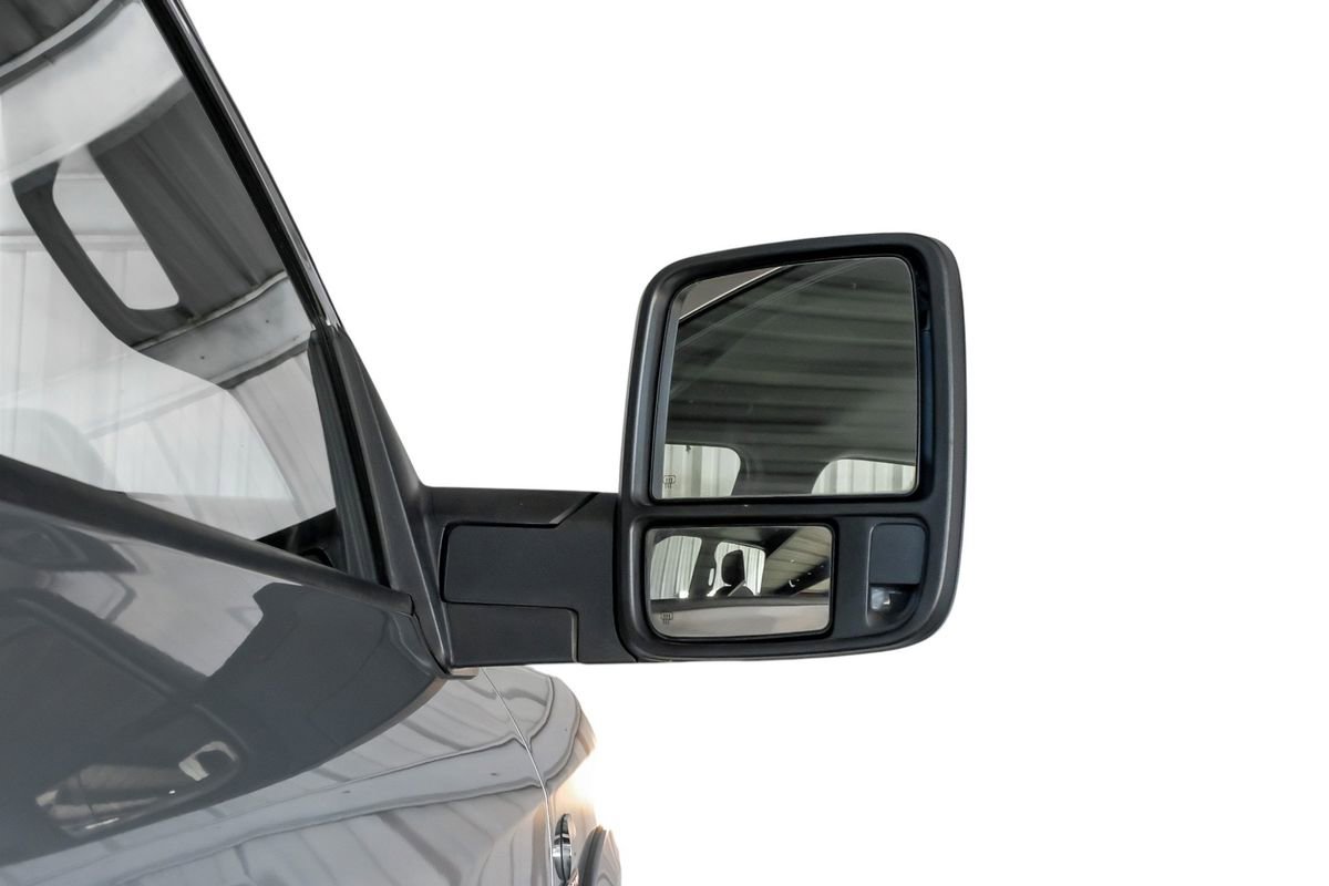 Used 2024 RAM 3500 Tradesman w/ Chrome Appearance Group image 44