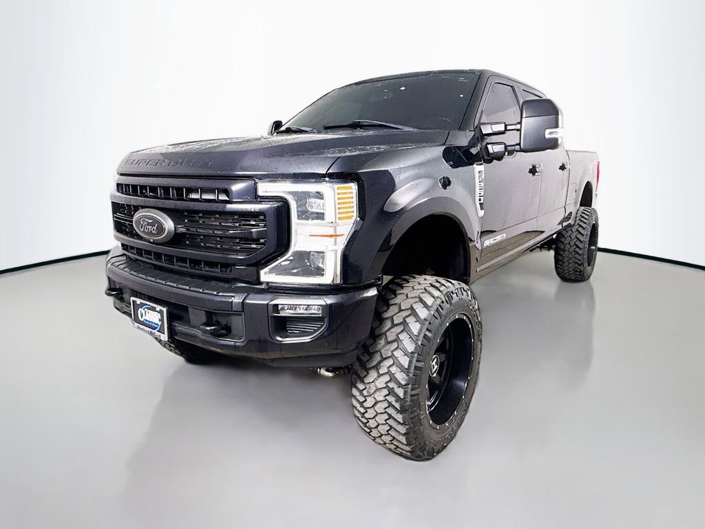 Used 2022 Ford F250 Lariat w/ Lariat Ultimate Package image 3