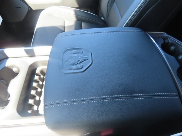 New 2026 RAM 1500 Laramie AWD/4WD image 42