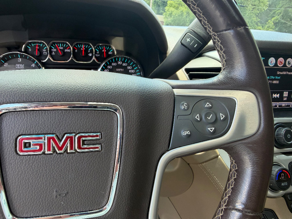 Used 2018 GMC Yukon SLT w/ Open Road Package RWD image 28