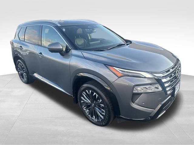 Used 2024 Nissan Rogue Platinum w/ Platinum Premium Package image 8