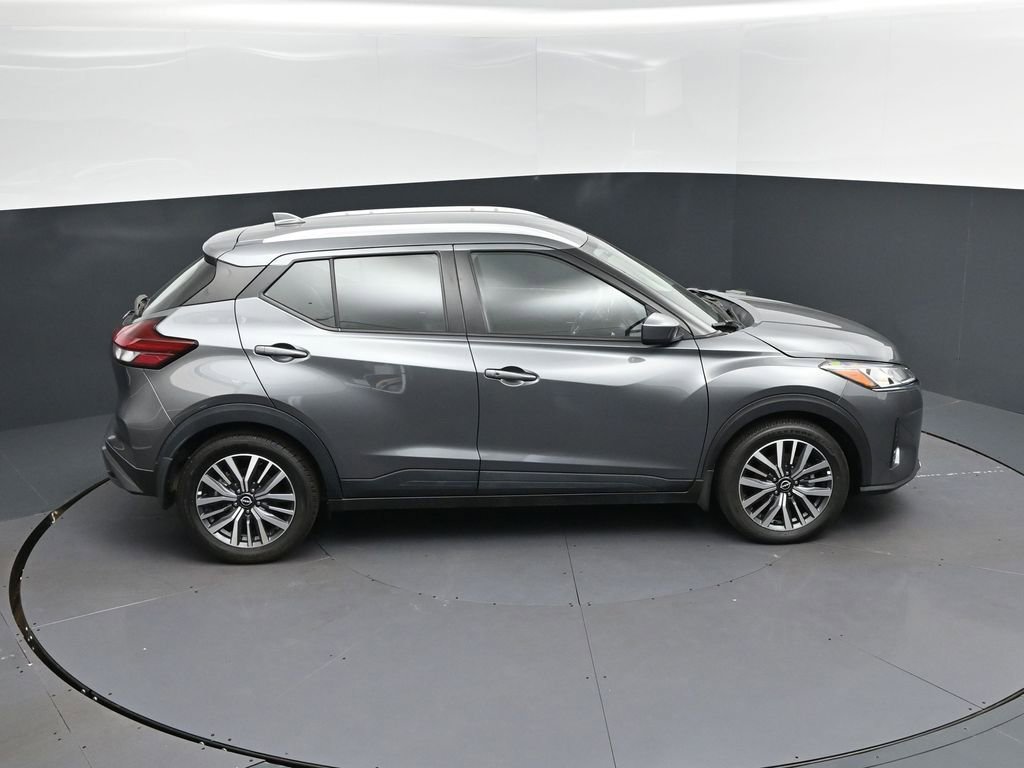 Used 2024 Nissan Kicks SV FWD image 35