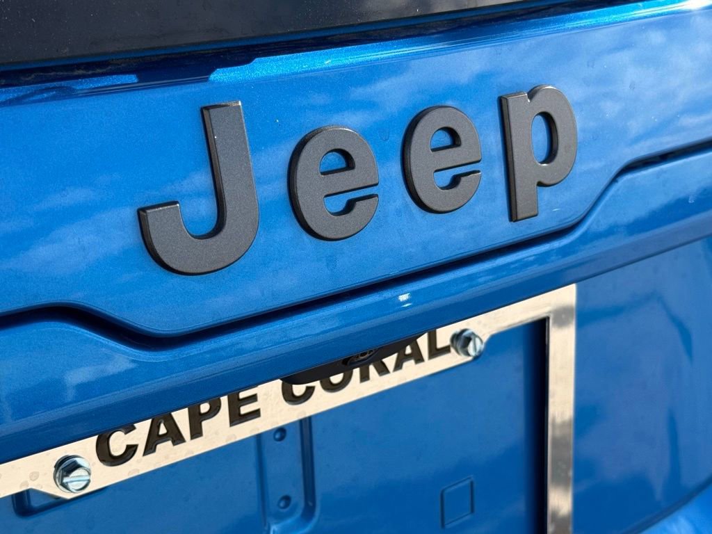 New 2026 Jeep Cherokee Limited image 36