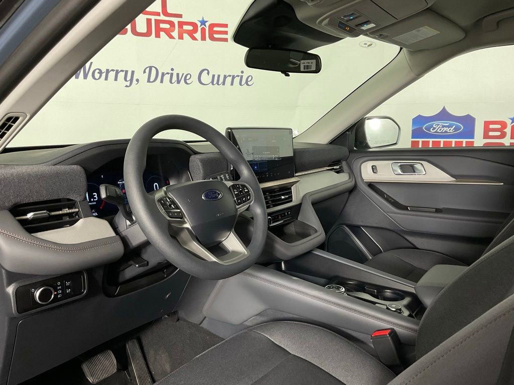 New 2026 Ford Explorer Active RWD image 13