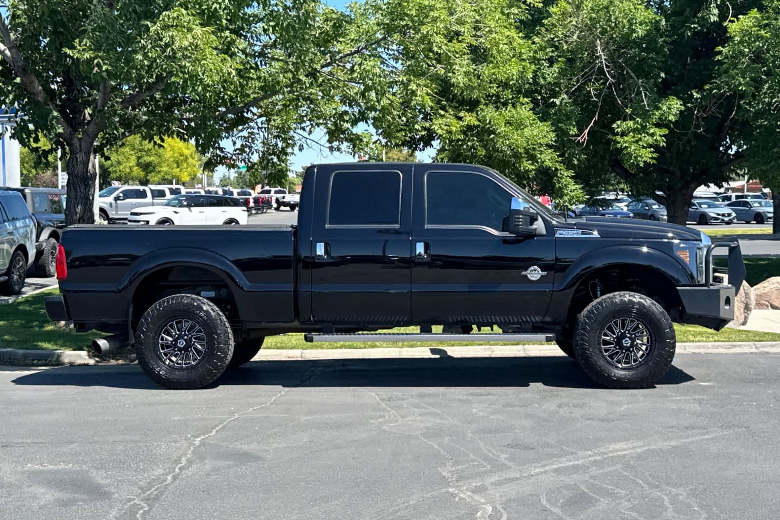 Used 2016 Ford F350 Platinum w/ FX4 Off-Road Package AWD/4WD image 8