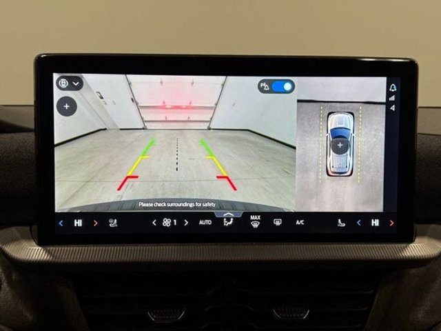 Used 2026 Ford Explorer Platinum RWD image 24
