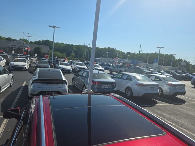 Used 2020 Cadillac XT4 Premium Luxury w/ Driver Assist Package FWD image 19