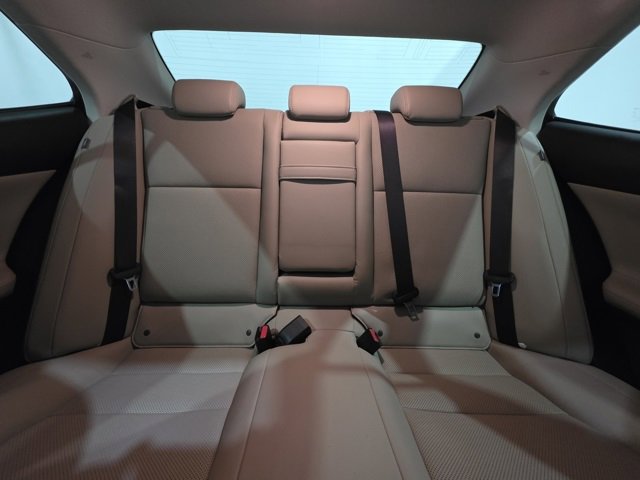 Used 2017 Lexus IS 300 AWD image 15