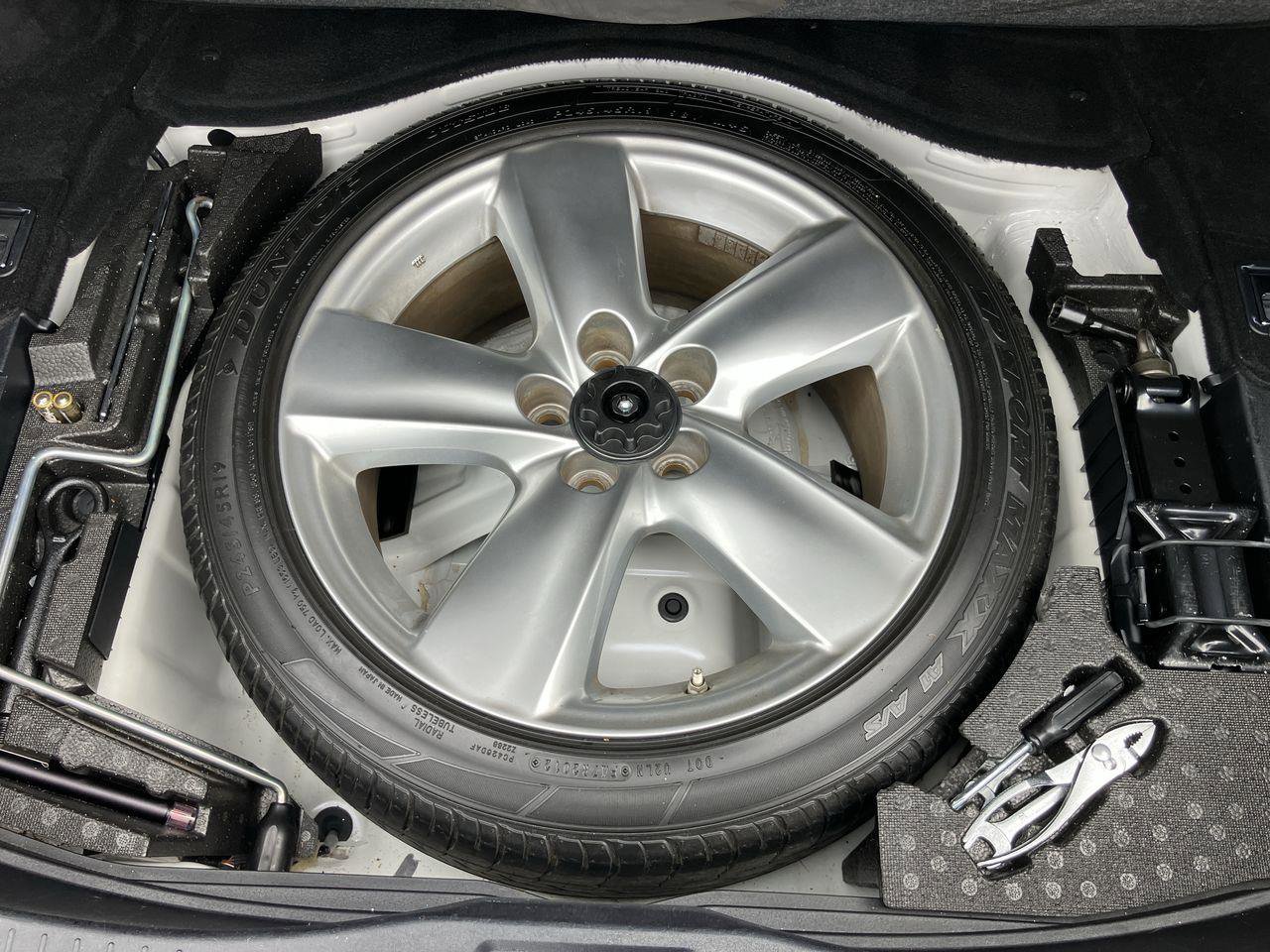 Used 2012 Lexus LS 460 L image 27