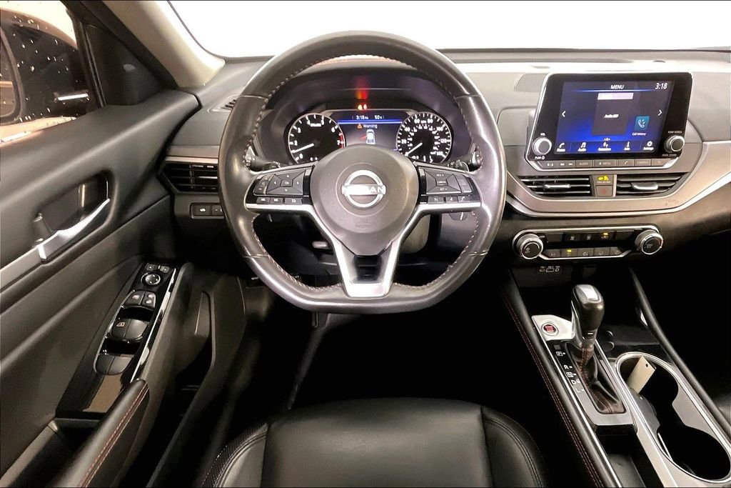 Used 2024 Nissan Altima 2.5 SR image 7