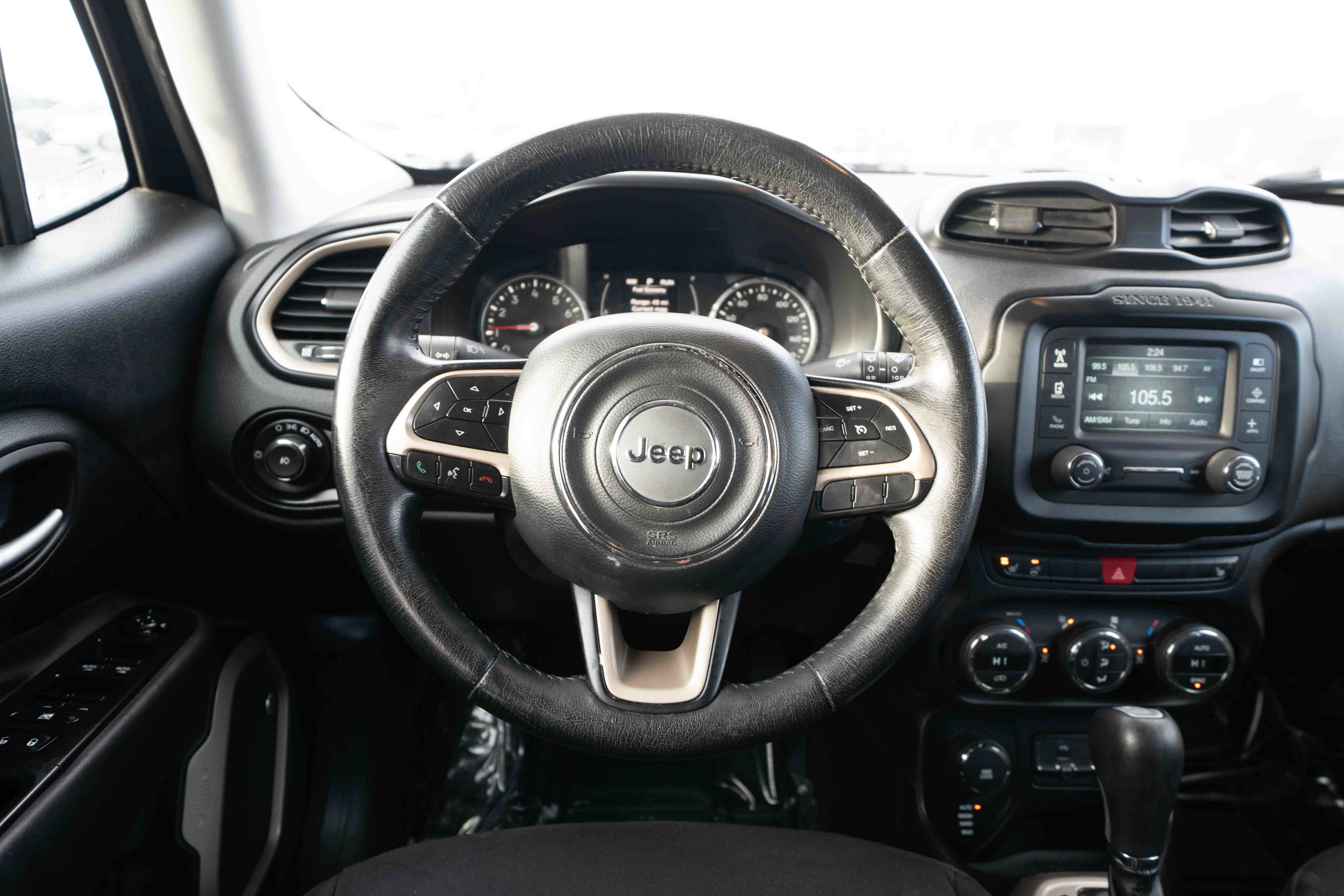 Used 2016 Jeep Renegade 75th Anniversary image 20