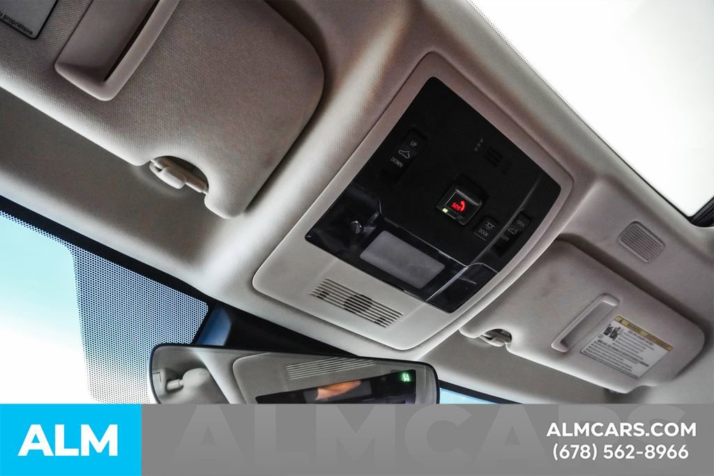 Used 2024 Lexus ES 300h w/ Premium Package image 60