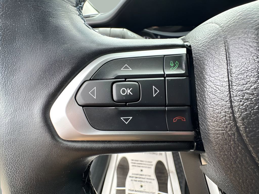 Used 2022 Jeep Compass Latitude w/ Convenience Group image 18