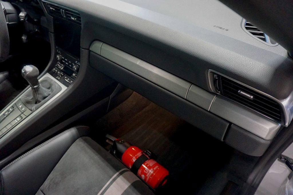 Used 2018 Porsche 911 GT3 image 66