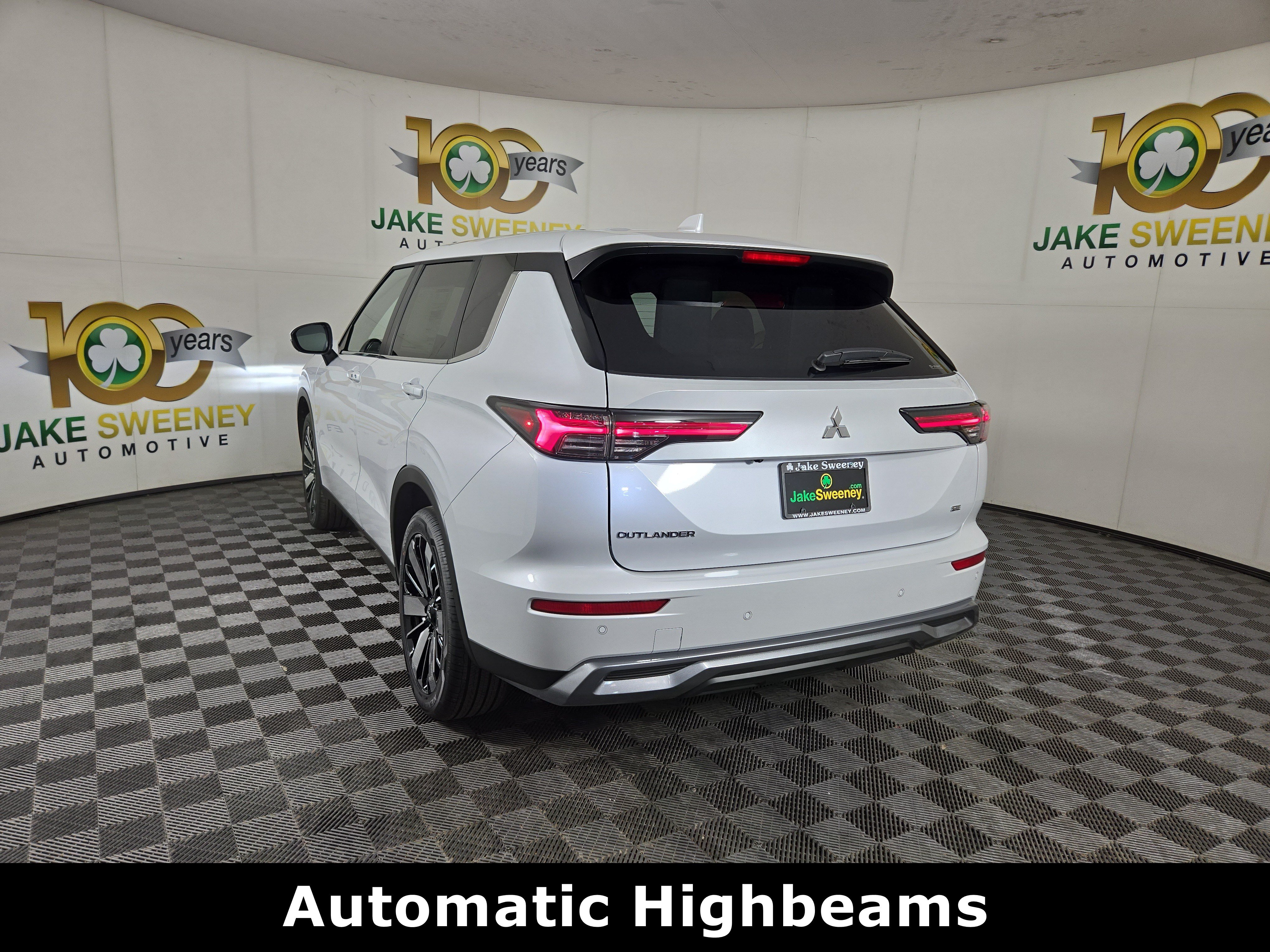 New 2026 Mitsubishi Outlander SE AWD/4WD image 5