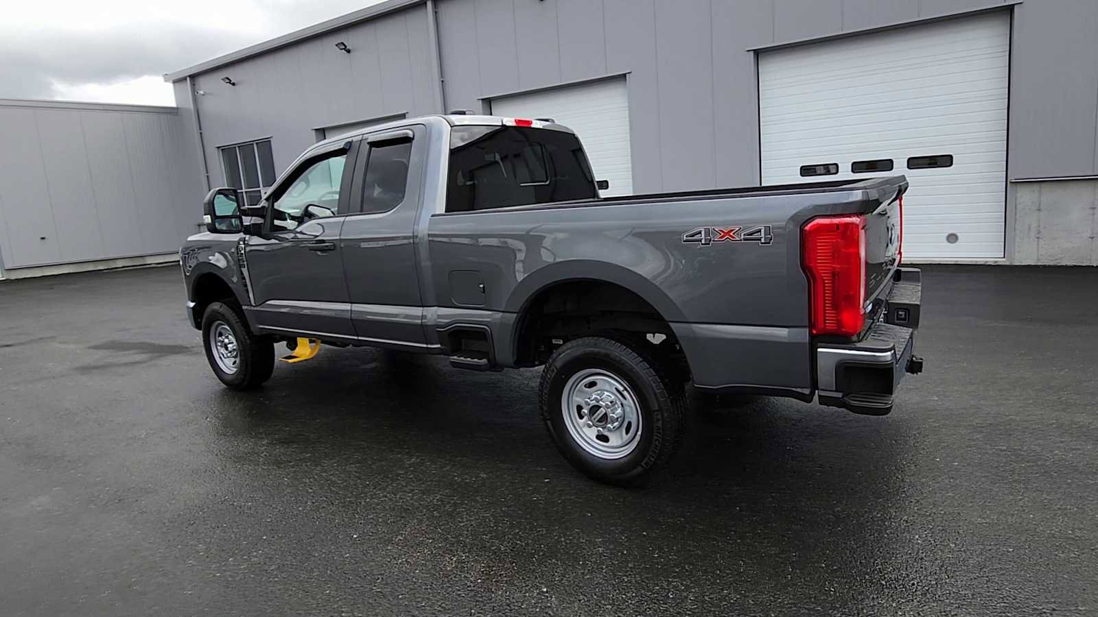 Used 2024 Ford F250 XL w/ Snow Plow Prep Package image 6
