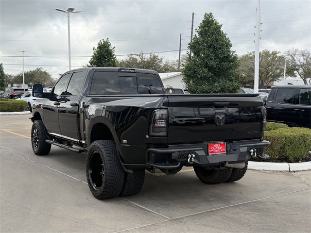 Used 2024 RAM 3500 Tradesman w/ Chrome Appearance Group image 5