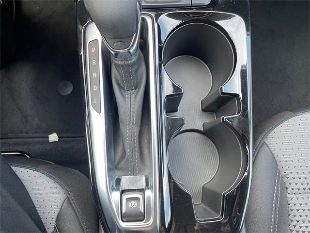 Used 2025 Chevrolet Trax LT w/ LT Convenience Package image 27