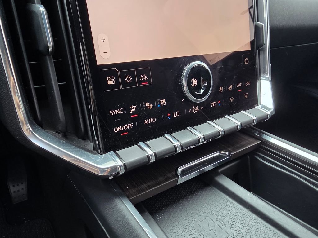 Used 2024 GMC Acadia Denali w/ Super Cruise Package image 18