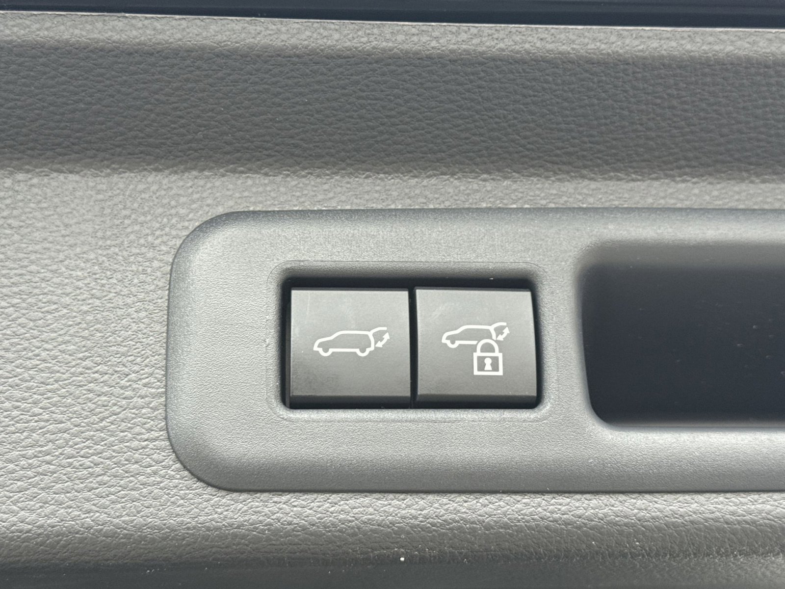 New 2026 Toyota Sequoia Platinum image 28