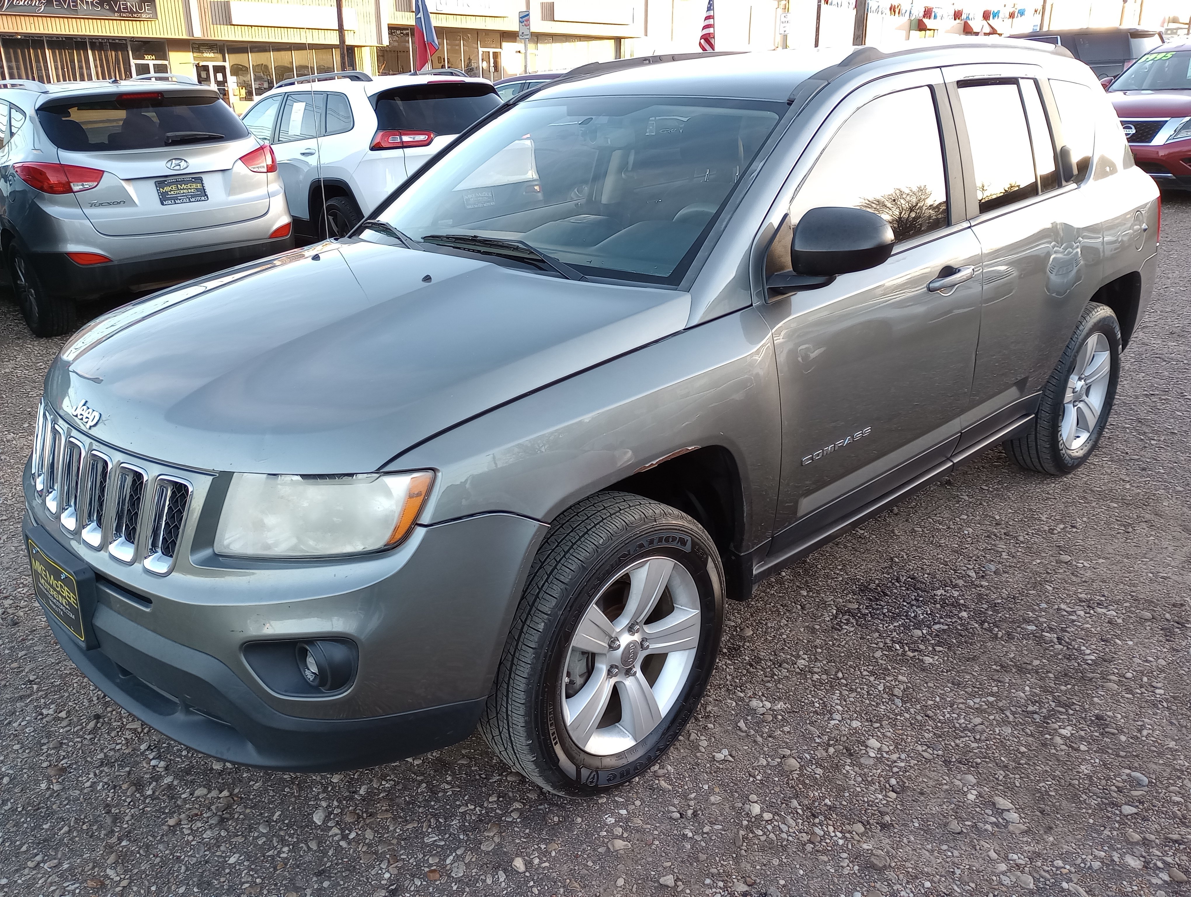 Used 2012 Jeep Compass Sport FWD image 3