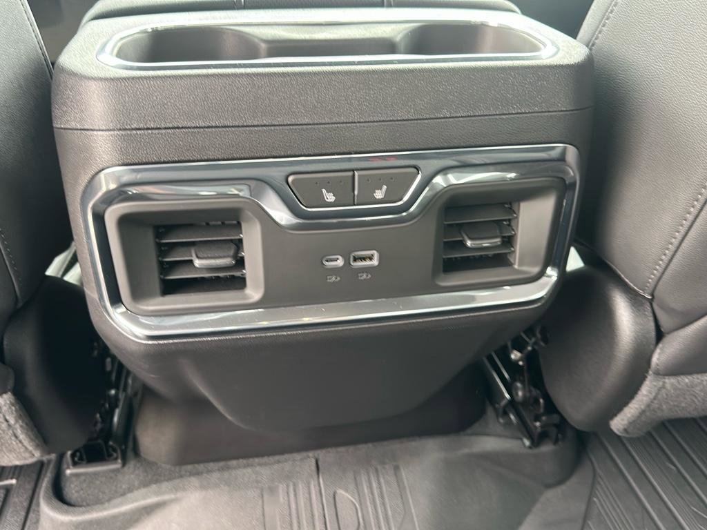 Used 2025 GMC Sierra 1500 SLT w/ SLT Premium Plus Package image 9