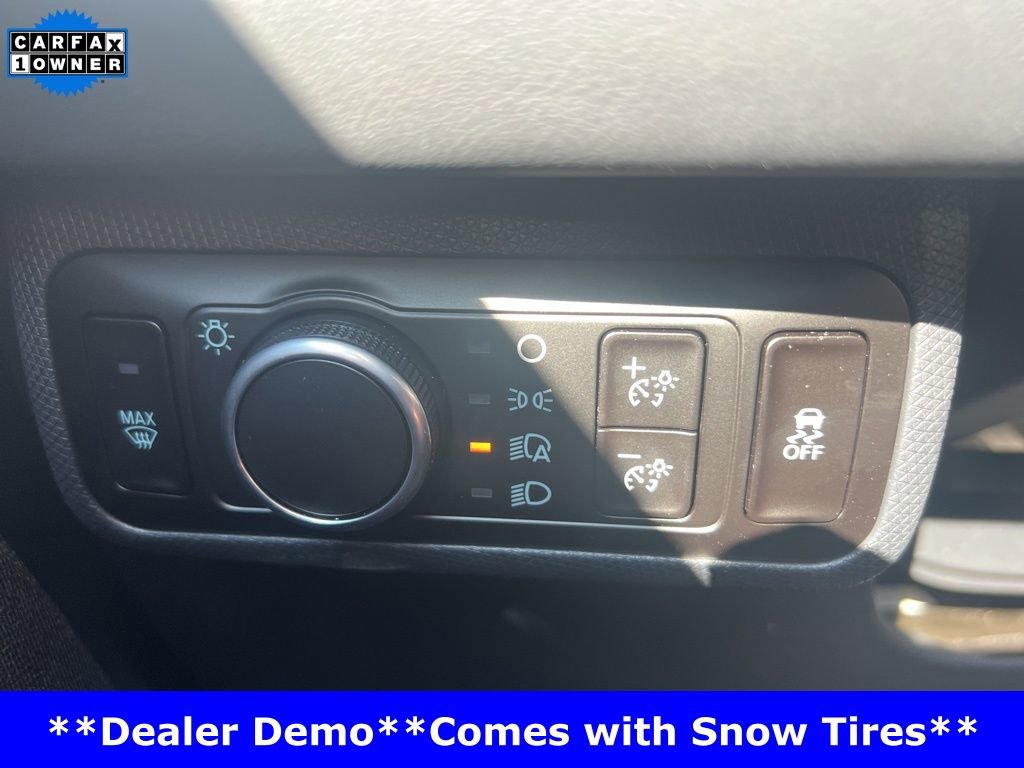 Used 2025 Ford Mustang Mach-E Premium image 11