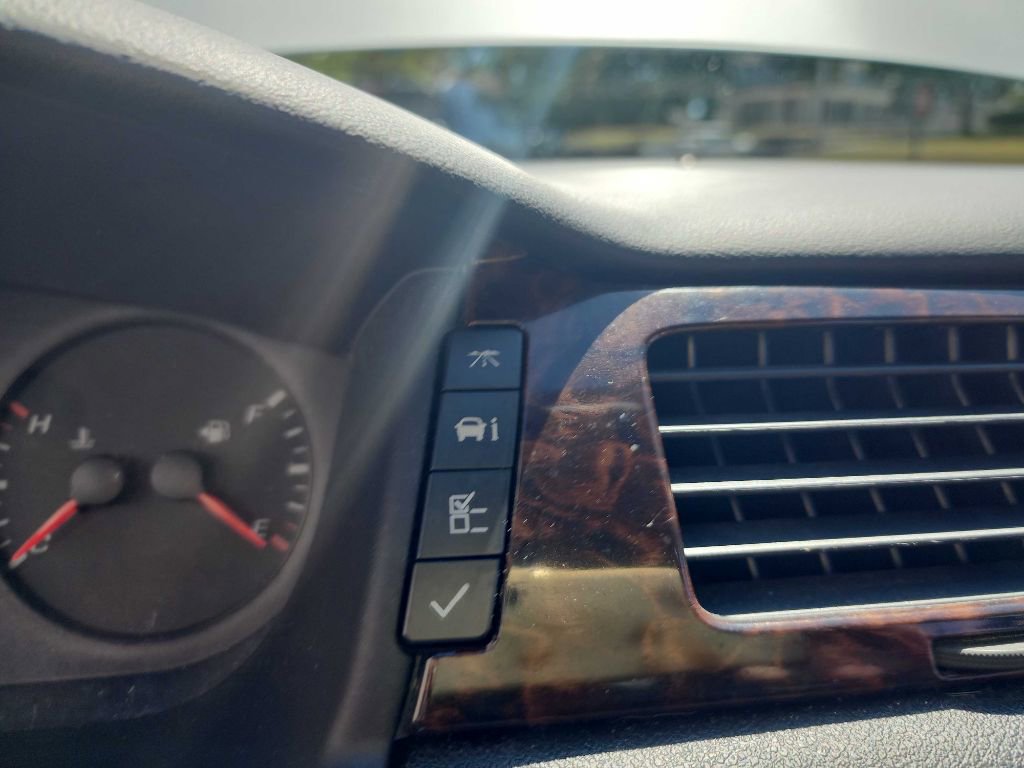 Used 2015 Chevrolet Impala Limited LS image 22