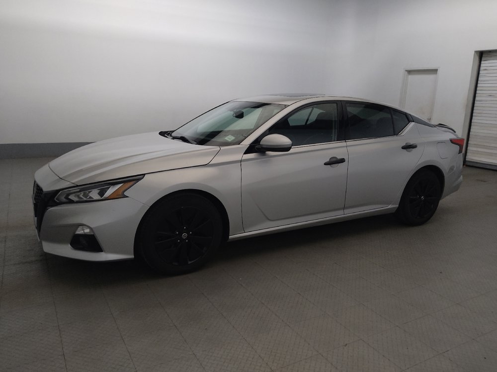 Used 2020 Nissan Altima 2.5 SL FWD image 2