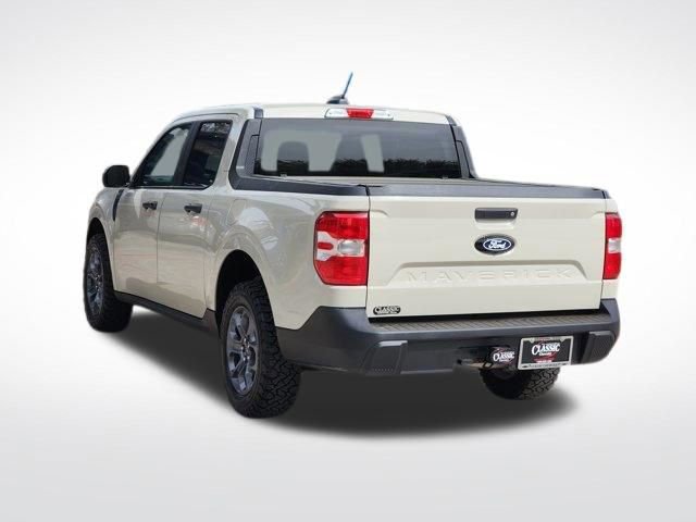 Used 2025 Ford Maverick XLT w/ Equipment Group 301A AWD/4WD image 3