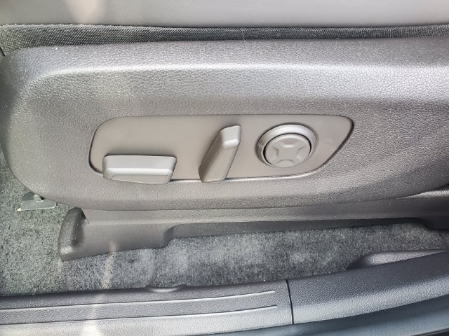 New 2027 Kia Carnival SX FWD image 19