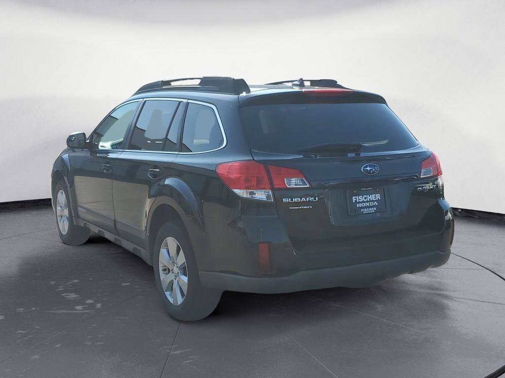 Used 2011 Subaru Outback 2.5i Limited AWD/4WD image 4