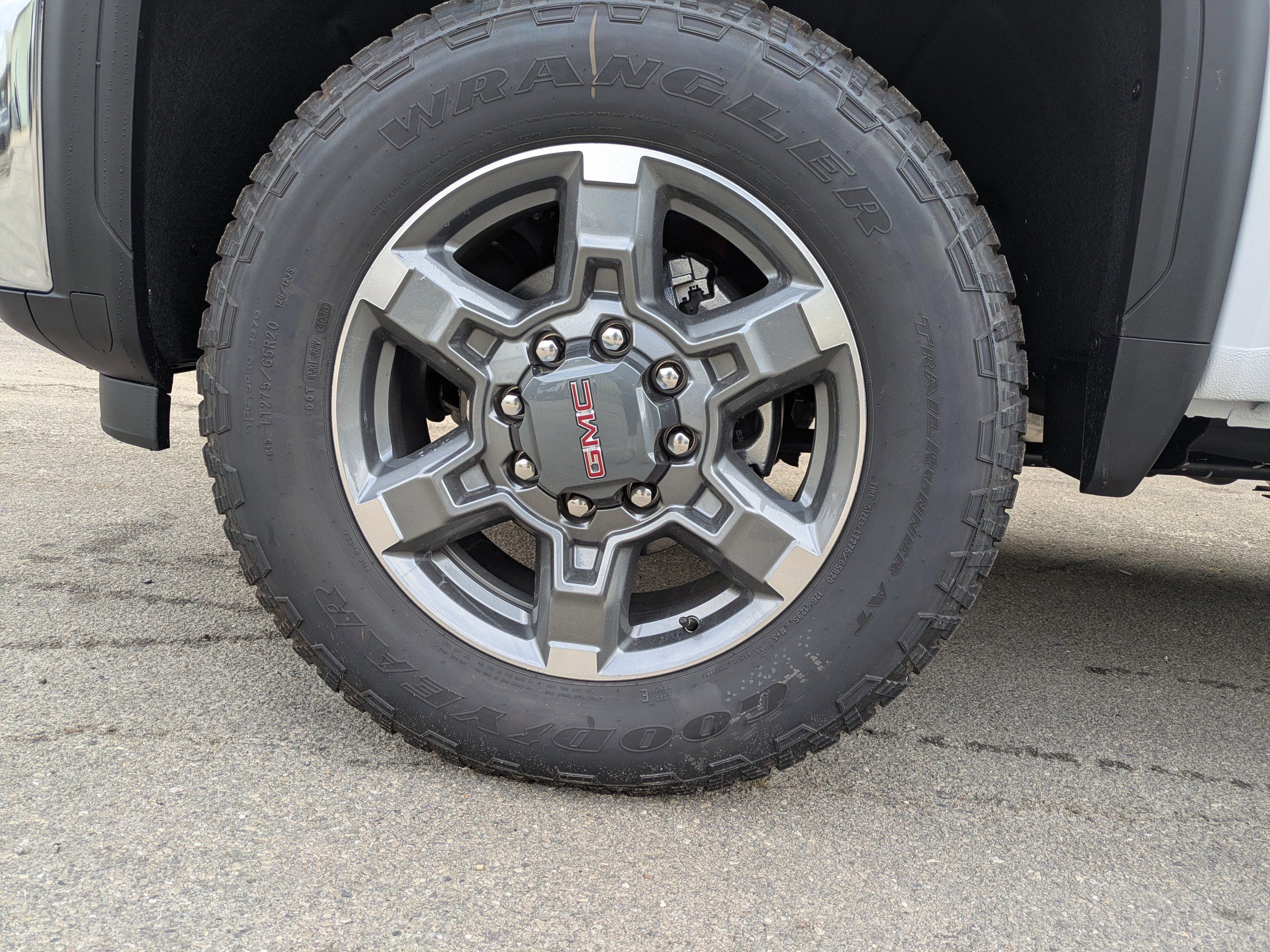 New 2026 GMC Sierra 2500 SLT image 10
