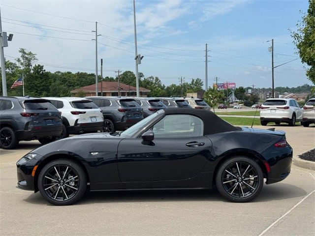 New 2025 MAZDA MX-5 Miata Grand Touring w/ Weather Package image 2