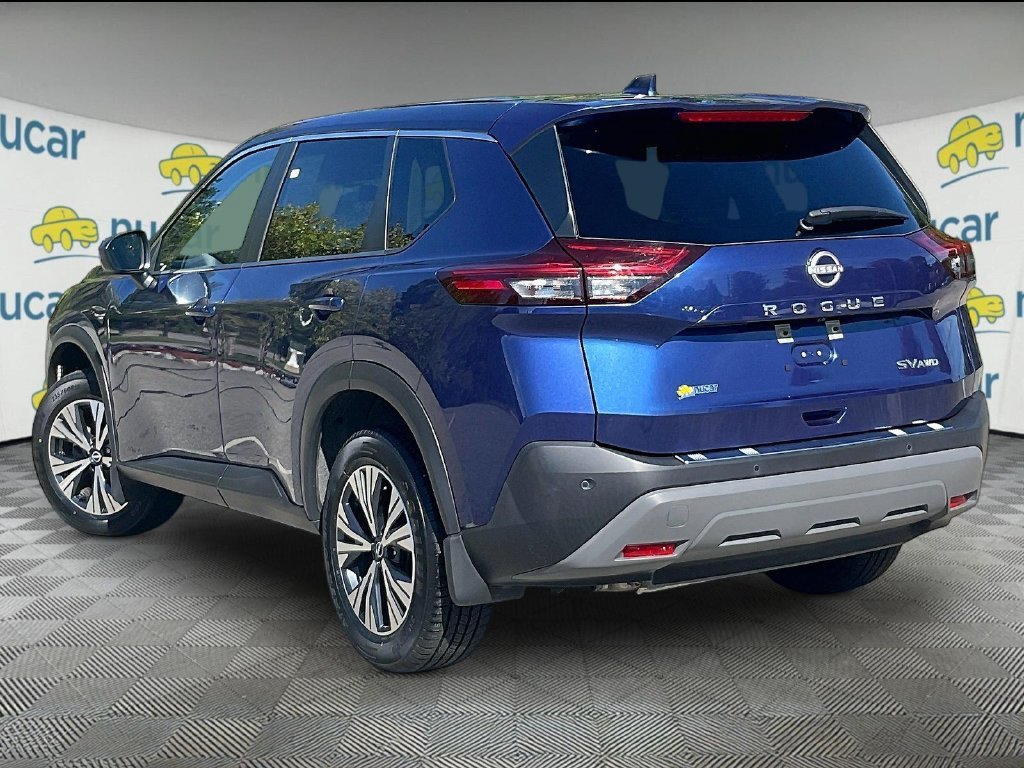 Used 2023 Nissan Rogue SV AWD/4WD image 4