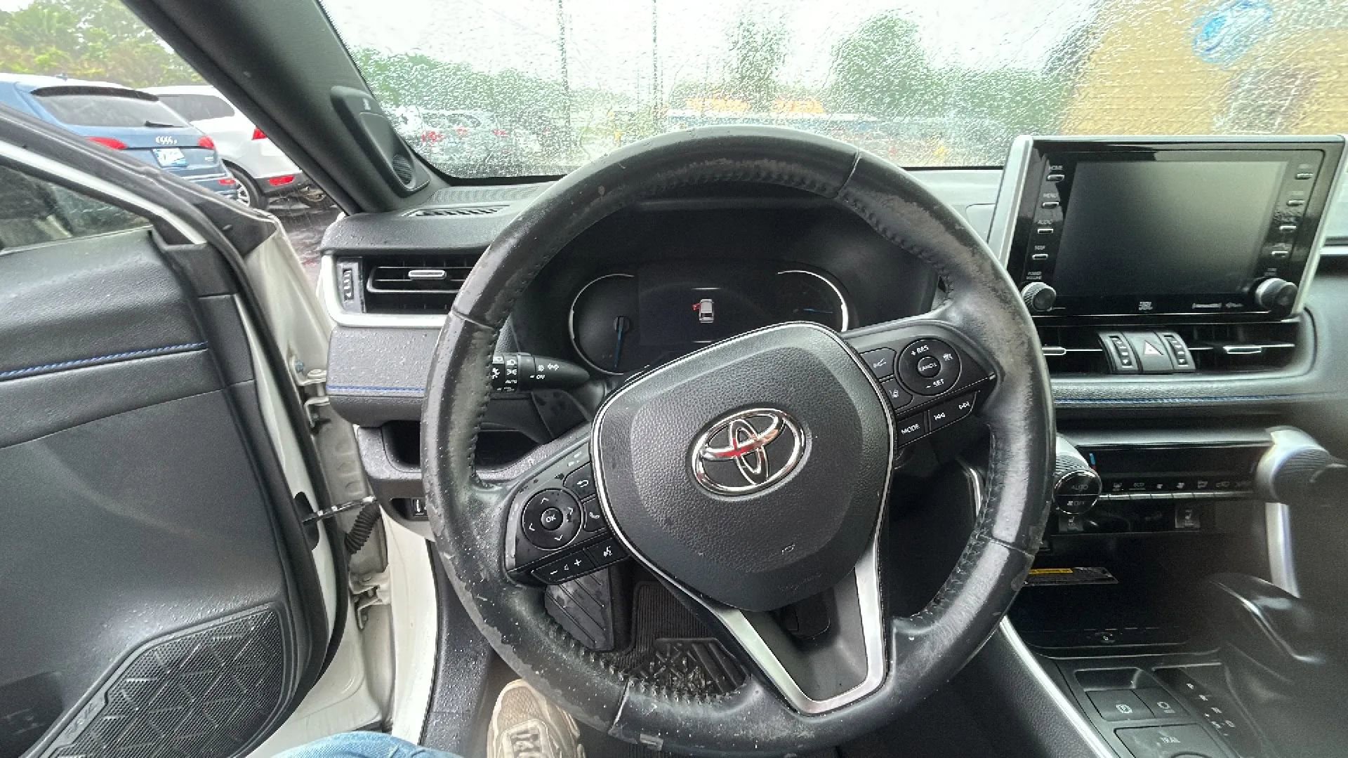 Used 2019 Toyota RAV4 XSE AWD/4WD image 27