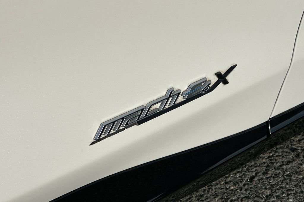 Used 2021 Ford Mustang Mach-E Premium image 9