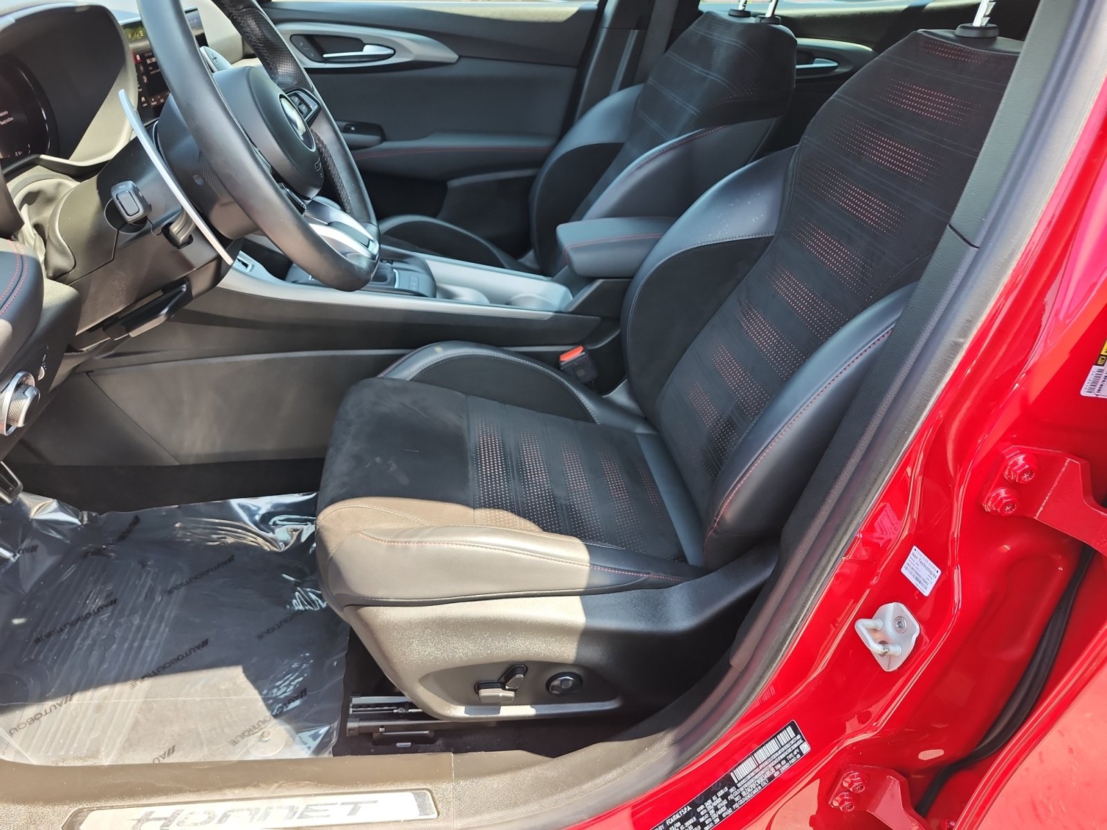 Used 2024 Dodge Hornet R/T AWD/4WD image 9