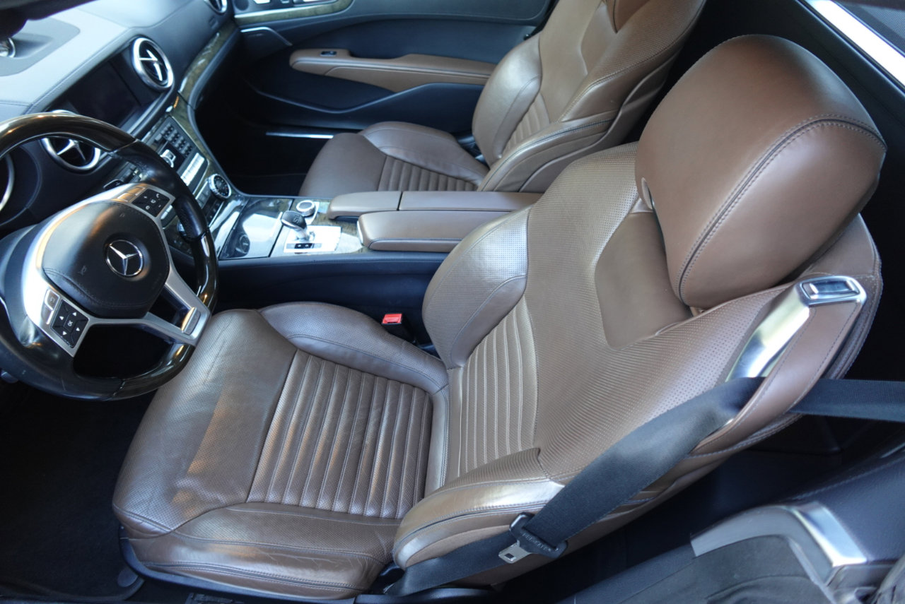 Used 2015 Mercedes-Benz SL 400 image 16