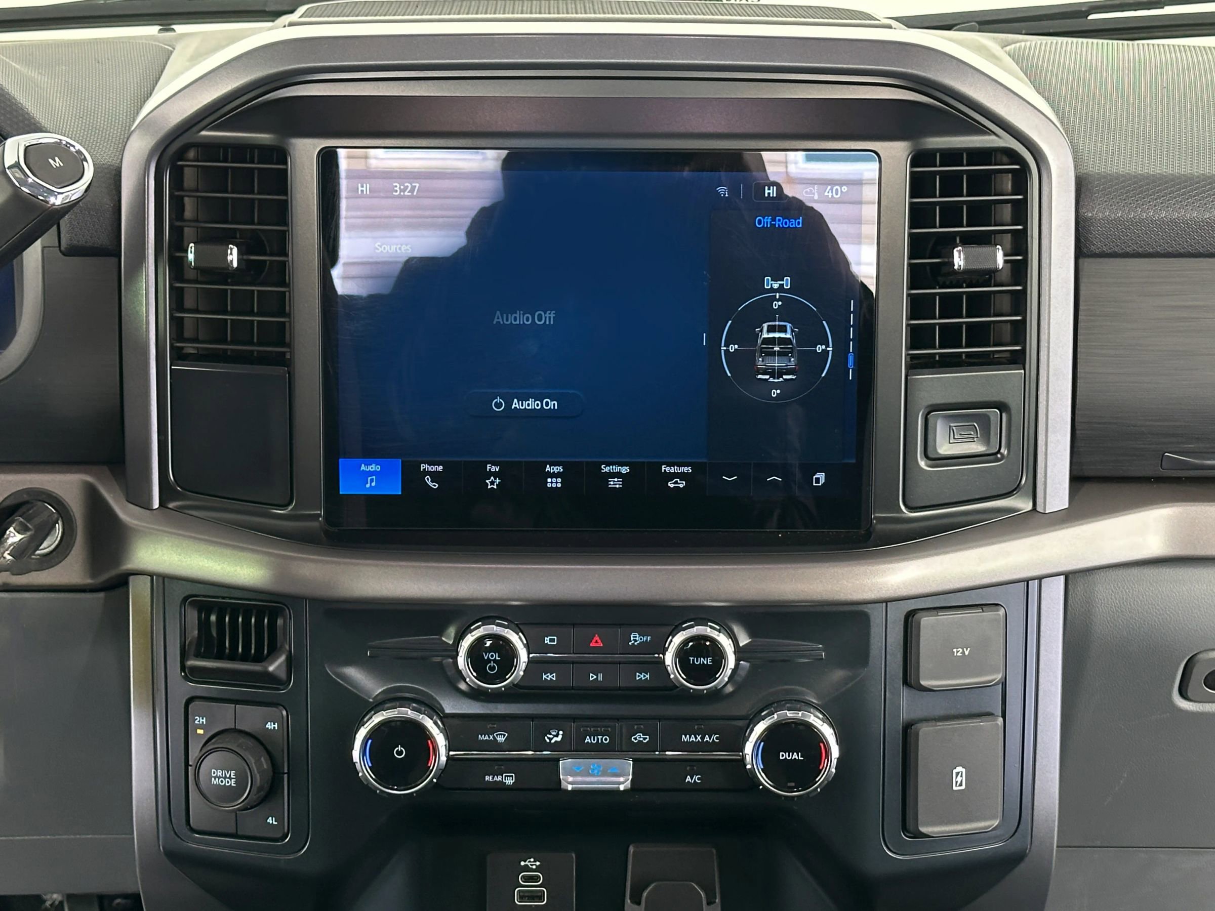 Used 2025 Ford F150 XLT w/ Equipment Group 301A Standard AWD/4WD image 36