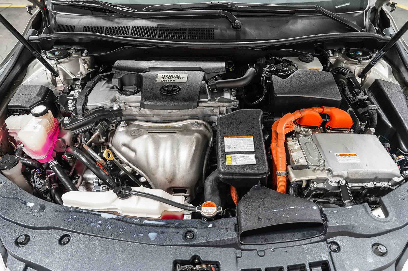 Certified 2016 Toyota Camry XLE w/ Moonroof Package FWD image 29