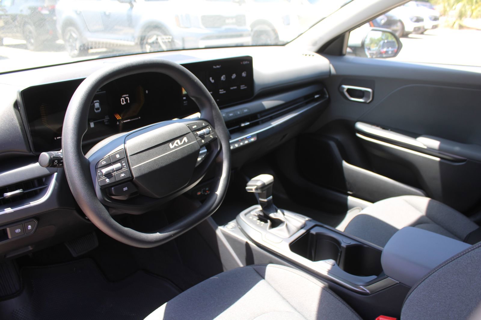 New 2026 Kia K4 LXS image 21