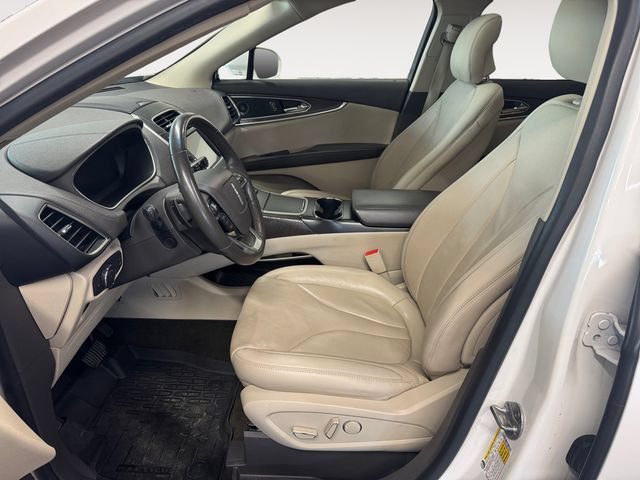 Used 2019 Lincoln Nautilus Reserve AWD/4WD image 8